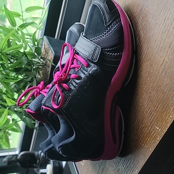 🦩Ryka Black and Pink Synergy - Picture 3 of 9